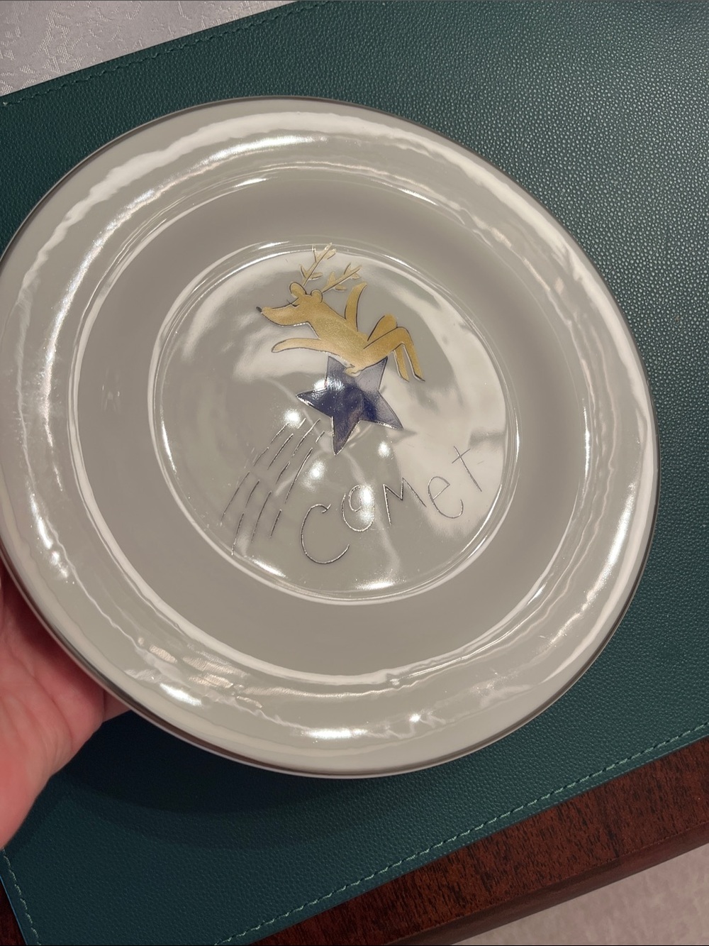 Pottery Barn Christmas White Salad/Dessert Plates Set of 4 - Picture 6 of 11